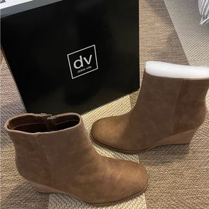 New brown Dolce Vita boots